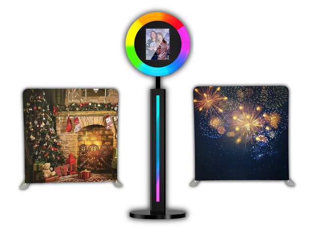 Color wheel with a display showing a photo, flanked by two screens displaying Christmas decorations and fireworks.